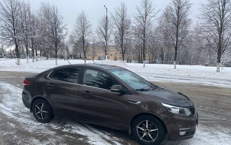 KIA Rio III рестайлинг, 2015 год, 1 050 000 рублей, 9 фотография