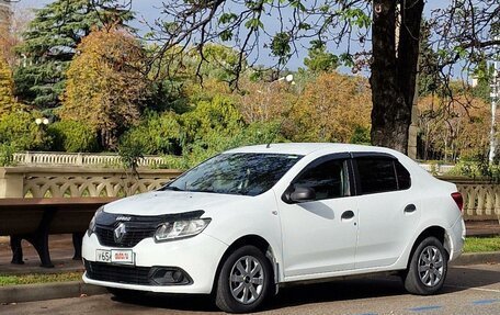 Renault Logan II, 2016 год, 590 000 рублей, 6 фотография