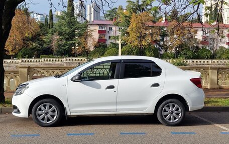 Renault Logan II, 2016 год, 590 000 рублей, 2 фотография