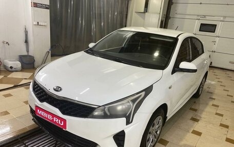 KIA Rio IV, 2021 год, 1 450 000 рублей, 1 фотография