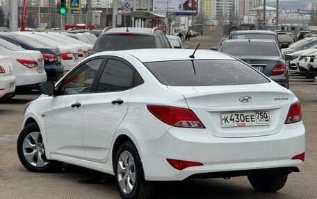 Hyundai Solaris II рестайлинг, 2015 год, 829 000 рублей, 18 фотография