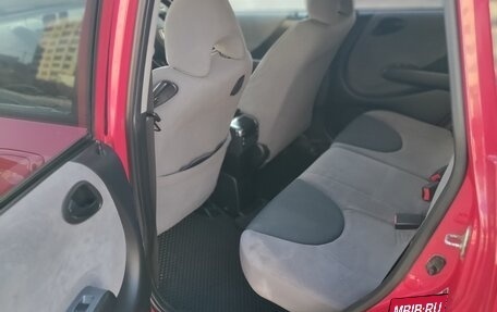 Honda Fit III, 2005 год, 500 000 рублей, 6 фотография