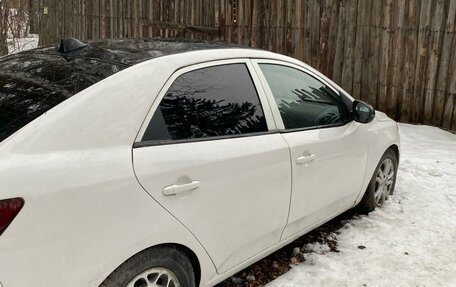 KIA Cerato III, 2010 год, 400 000 рублей, 3 фотография