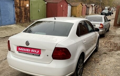 Volkswagen Polo VI (EU Market), 2011 год, 850 000 рублей, 3 фотография