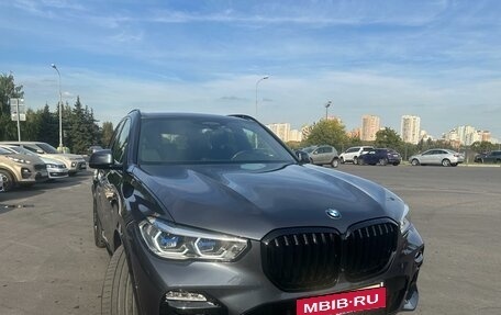 BMW X5, 2021 год, 11 100 000 рублей, 2 фотография