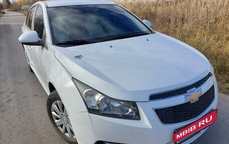 Chevrolet Cruze II, 2012 год, 799 000 рублей, 5 фотография