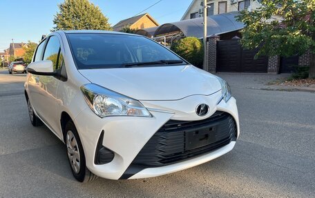 Toyota Vitz, 2019 год, 1 240 000 рублей, 1 фотография