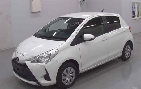 Toyota Vitz, 2019 год, 1 240 000 рублей, 18 фотография