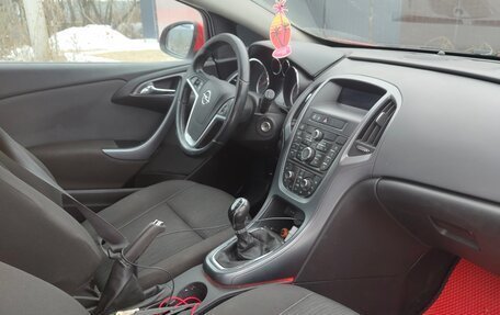 Opel Astra J, 2012 год, 750 000 рублей, 1 фотография