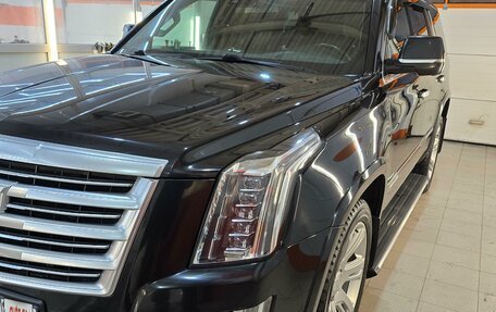 Cadillac Escalade IV, 2016 год, 3 950 000 рублей, 3 фотография