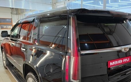 Cadillac Escalade IV, 2016 год, 3 950 000 рублей, 5 фотография