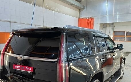 Cadillac Escalade IV, 2016 год, 3 950 000 рублей, 4 фотография