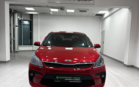 KIA Rio IV, 2017 год, 1 356 000 рублей, 2 фотография