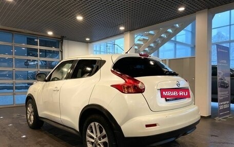 Nissan Juke II, 2011 год, 955 000 рублей, 5 фотография