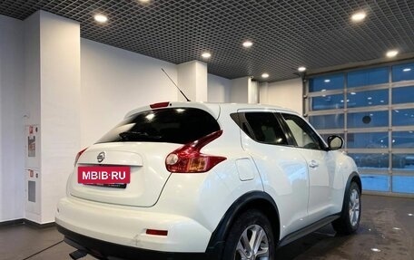 Nissan Juke II, 2011 год, 955 000 рублей, 3 фотография