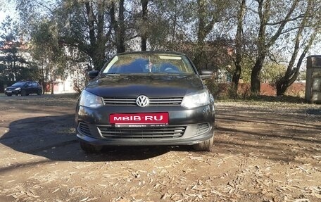 Volkswagen Polo VI (EU Market), 2014 год, 975 000 рублей, 2 фотография