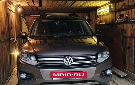 Volkswagen Tiguan I, 2014 год, 2 100 000 рублей, 4 фотография