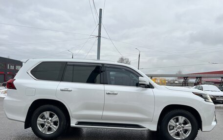 Lexus LX III, 2016 год, 6 900 000 рублей, 1 фотография