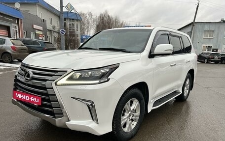 Lexus LX III, 2016 год, 6 900 000 рублей, 4 фотография