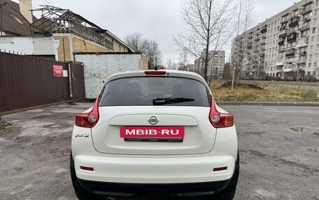 Nissan Juke II, 2011 год, 995 000 рублей, 6 фотография