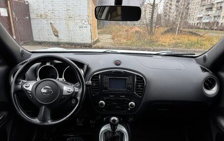 Nissan Juke II, 2011 год, 995 000 рублей, 20 фотография