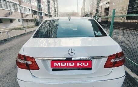 Mercedes-Benz E-Класс, 2011 год, 2 650 000 рублей, 2 фотография