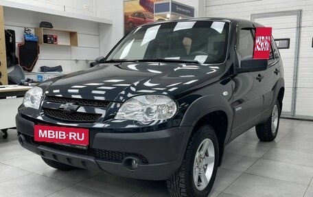 Chevrolet Niva I рестайлинг, 2013 год, 781 900 рублей, 3 фотография