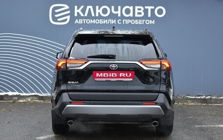 Toyota RAV4, 2021 год, 3 550 000 рублей, 4 фотография