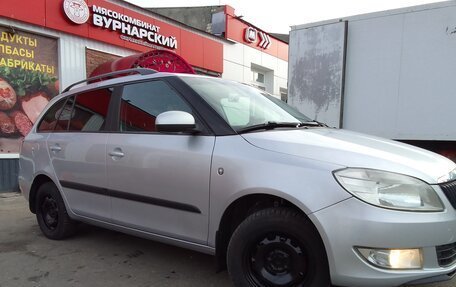 Skoda Fabia II, 2013 год, 865 000 рублей, 3 фотография