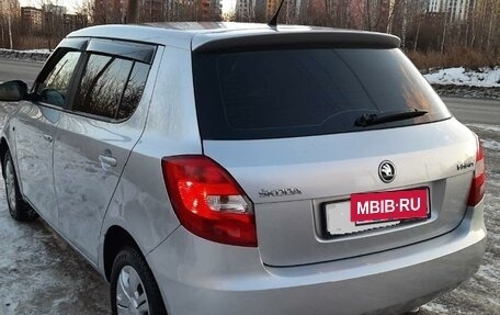 Skoda Fabia II, 2013 год, 750 000 рублей, 3 фотография