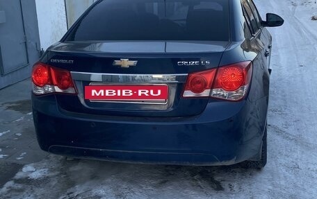 Chevrolet Cruze II, 2011 год, 720 000 рублей, 4 фотография