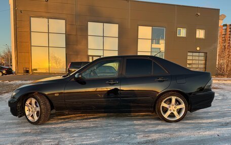 Toyota Altezza, 1999 год, 920 000 рублей, 3 фотография