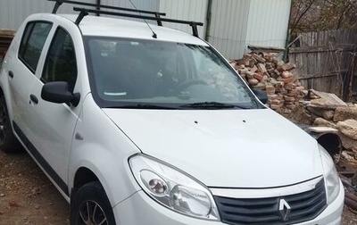 Renault Sandero I, 2013 год, 750 000 рублей, 1 фотография