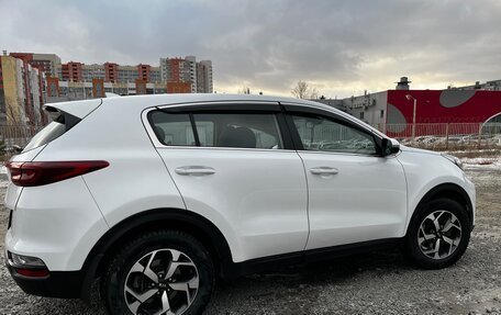 KIA Sportage IV рестайлинг, 2018 год, 1 960 000 рублей, 11 фотография