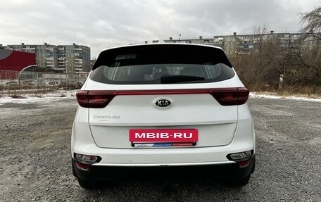 KIA Sportage IV рестайлинг, 2018 год, 1 960 000 рублей, 9 фотография