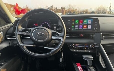 Hyundai Elantra, 2020 год, 2 150 000 рублей, 11 фотография