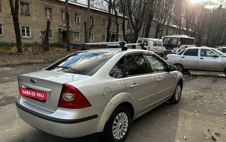 Ford Focus II рестайлинг, 2006 год, 690 000 рублей, 3 фотография