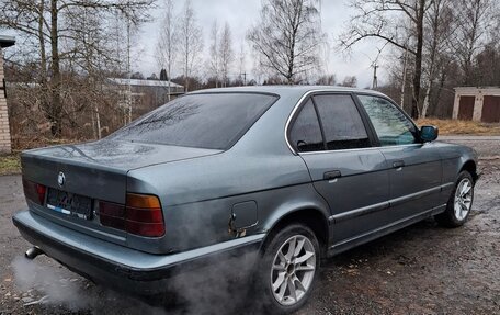 BMW 5 серия, 1989 год, 190 000 рублей, 3 фотография