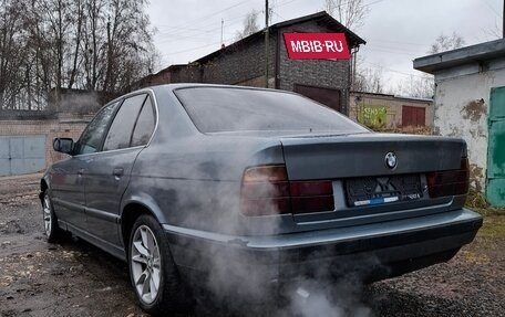 BMW 5 серия, 1989 год, 190 000 рублей, 4 фотография