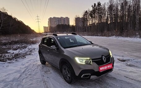 Renault Sandero II рестайлинг, 2019 год, 1 290 000 рублей, 1 фотография