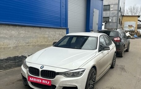 BMW 3 серия, 2013 год, 2 500 000 рублей, 37 фотография