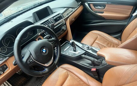 BMW 3 серия, 2013 год, 2 100 000 рублей, 16 фотография