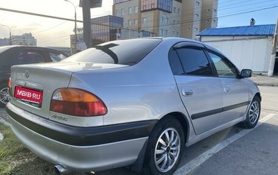 Toyota Avensis III рестайлинг, 2000 год, 585 000 рублей, 1 фотография