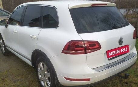 Volkswagen Touareg III, 2013 год, 2 500 000 рублей, 3 фотография