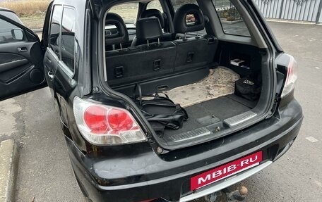 Mitsubishi Outlander III рестайлинг 3, 2004 год, 680 000 рублей, 4 фотография