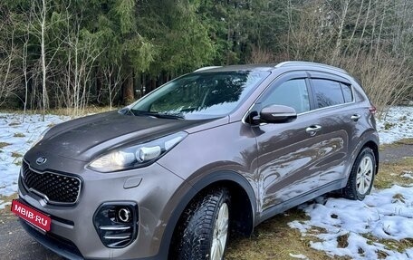 KIA Sportage IV рестайлинг, 2017 год, 1 940 000 рублей, 2 фотография