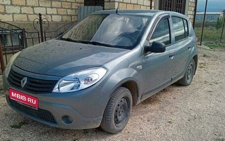 Renault Sandero I, 2012 год, 460 000 рублей, 1 фотография