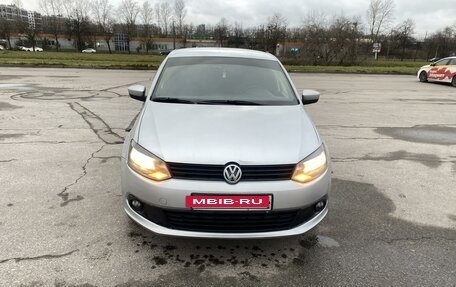 Volkswagen Polo VI (EU Market), 2011 год, 600 000 рублей, 2 фотография