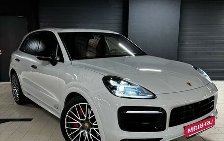 Porsche Cayenne III, 2021 год, 18 000 000 рублей, 2 фотография