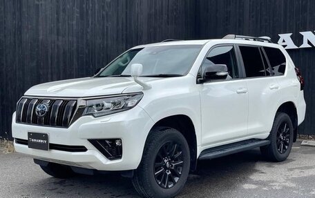 Toyota Land Cruiser Prado 150 рестайлинг 2, 2021 год, 3 250 050 рублей, 2 фотография